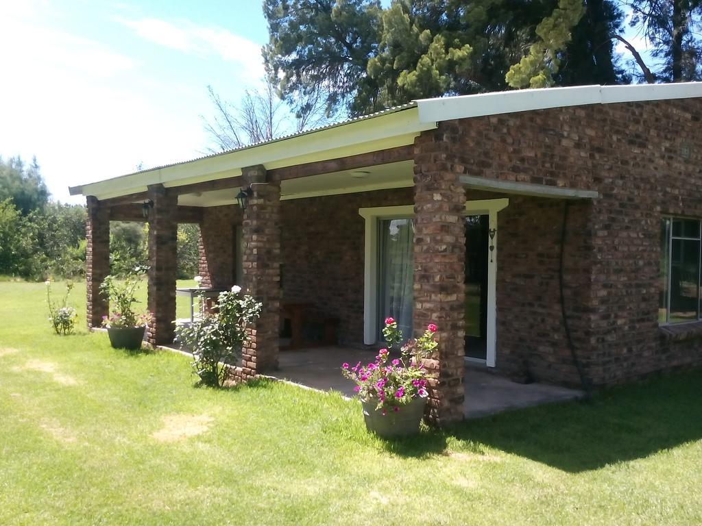 Beaconsfield Farm Villa Hofmeyr Екстериор снимка