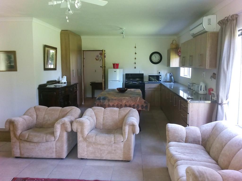 Beaconsfield Farm Villa Hofmeyr Екстериор снимка